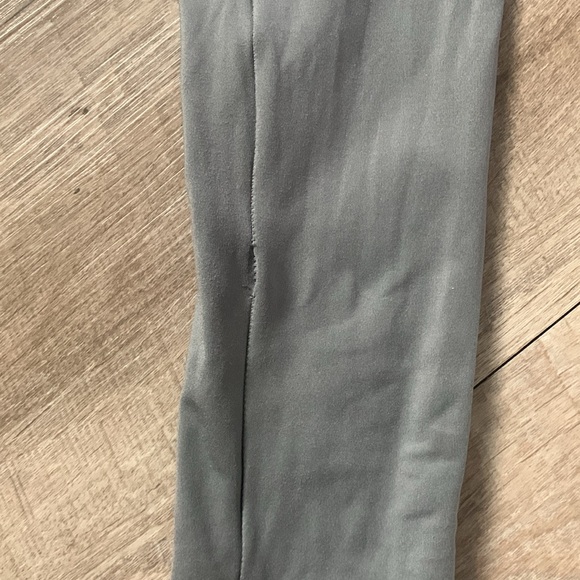 Gymshark Grey Pocket Workout Leggings Size Large - Picture 6 of 9
